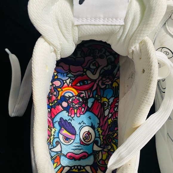 Skechers White Athletic Shoes Retro Design